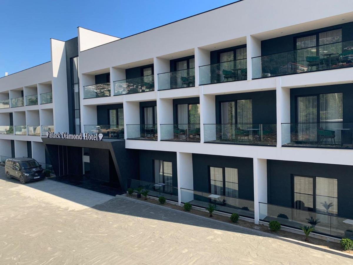 Black Diamond Hotel Dhërmi Eksteriør billede